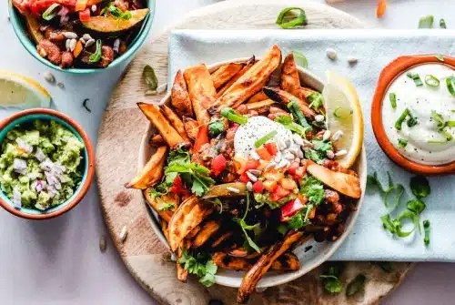 Des recettes de cuisine délicieuses et adaptées aux régimes spécifiques (végétarien, sans gluten, etc) pour combler toutes vos envies de saveurs!