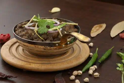 Exemple de menu gastronomique : découvrez un festin délicieux et raffiné
